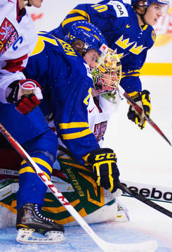 Nick Sörensen och Alexander Wennberg, Sverige, oroar