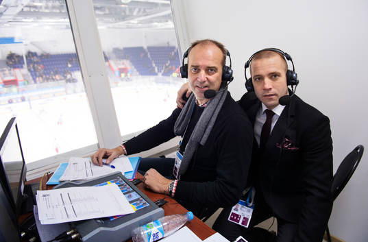 Per Forsberg, kommentator, och Johan Tornberg, expert Viasat