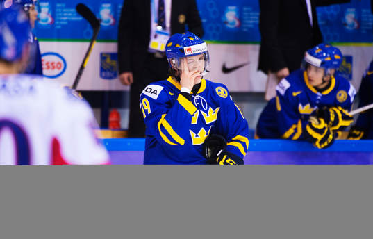 Elias Lindholm, Sverige