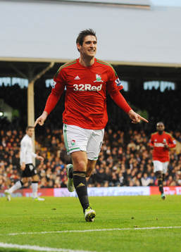 Football - Fulham v Swansea City - Barclays Premier League