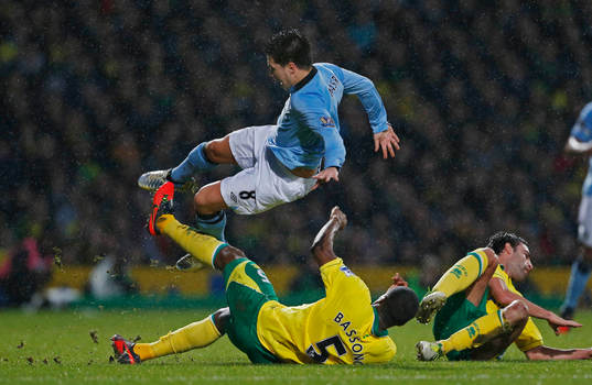 Football - Norwich City v Manchester City - Barclays