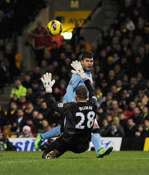Football - Norwich City v Manchester City - Barclays