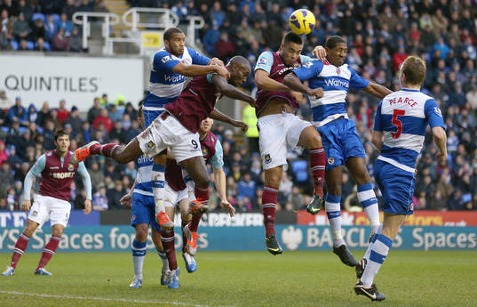 Football - Reading v West Ham United - Barclays Premier
