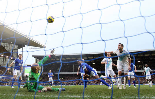 Football - Everton v Chelsea - Barclays Premier League  -