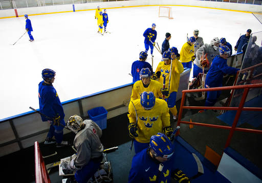 Spelarna byter ishall