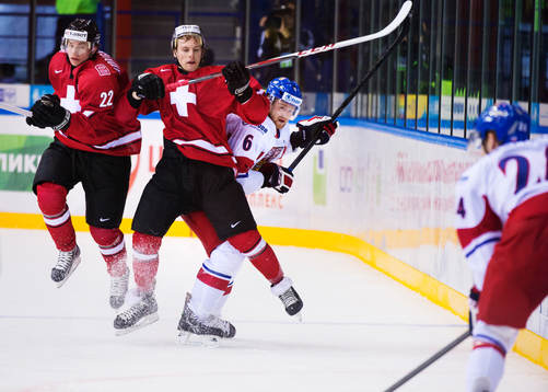Sven Andrighetto och Tanner Richard, Schweiz, och David