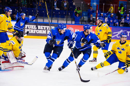 Miikka Salomäki och Olli Määttä, Finland, jublar