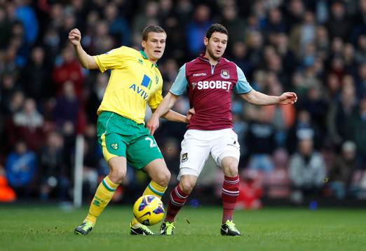 Football - West Ham United v Norwich City - Barclays