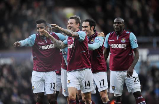 Football - West Ham United v Norwich City - Barclays