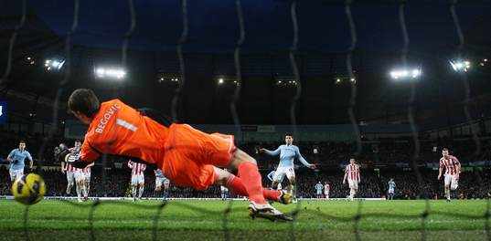 Football - Manchester City v Stoke City - Barclays Premier