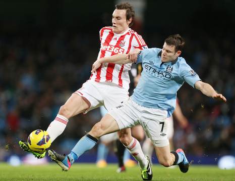 Football - Manchester City v Stoke City - Barclays Premier