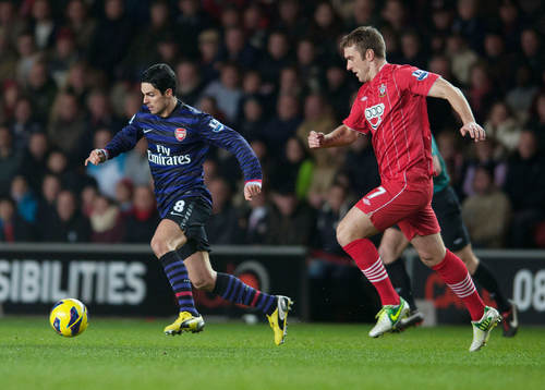 Football - Southampton v Arsenal - Barclays Premier League