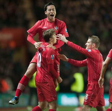 Football - Southampton v Arsenal - Barclays Premier League