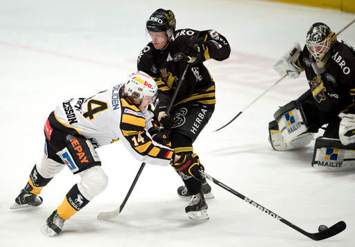 Petter Emanuelsson, Skellefteå tar sig förbi Daniel