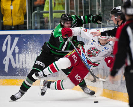 Ladislav Nagy, Modo