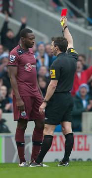 Football - Brighton & Hove Albion v Newcastle United - FA