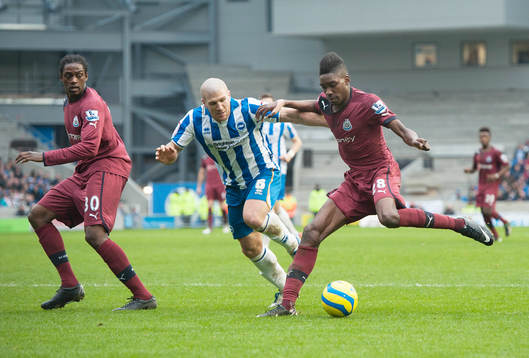 Football - Brighton & Hove Albion v Newcastle United - FA