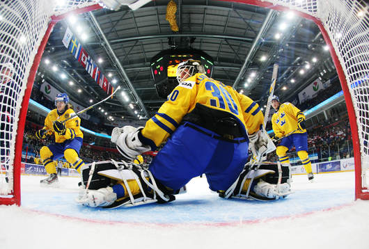 Elias Lindholm, Niklas Lundström, målvakt, och Elias
