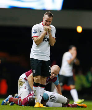 Football - West Ham United v Manchester United - FA Cup