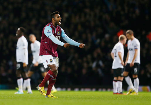 Football - West Ham United v Manchester United - FA Cup