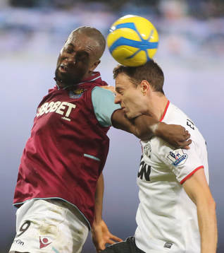 Football - West Ham United v Manchester United - FA Cup