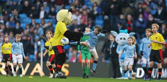 Football - Manchester City v Watford - FA Cup Third Round