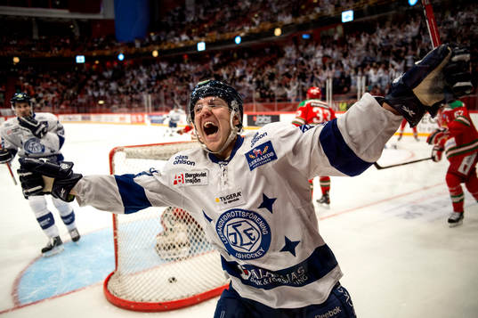 Matchhjälten och tremålsskytten Jacob Blomqvist, Leksand