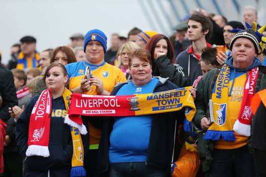 Bläddra bland fler bilder av Fotboll, FA-cupen, Mansfield - Liverpool