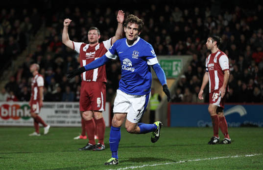 Bläddra bland fler bilder av Fotboll, FA Cupen, Tredje rundan, Cheltenham Town v Everton