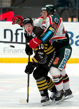 Esa Pirnes, AIK och Sebastian Collberg, Frölunda