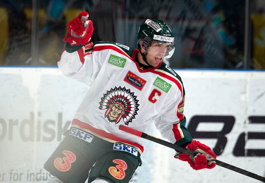 Joel Lundqvist, frölunda jublar över 1-3 målet