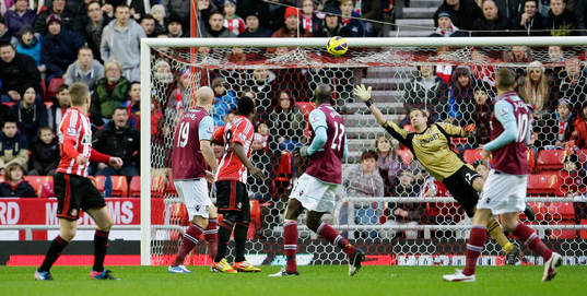 Football - Sunderland v West Ham United - Barclays Premier