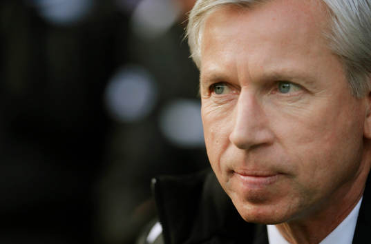 Football - Norwich City v Newcastle United - Barclays