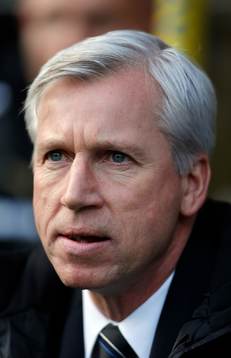 Football - Norwich City v Newcastle United - Barclays