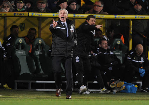 Football - Norwich City v Newcastle United - Barclays