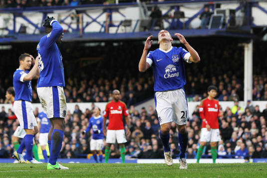 Football - Everton v Swansea City - Barclays Premier League
