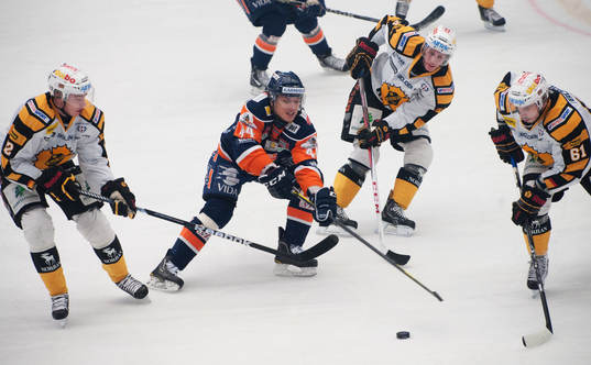 Petr Vampola, Växjö, och Fredrik Lindgren, Skellefteå