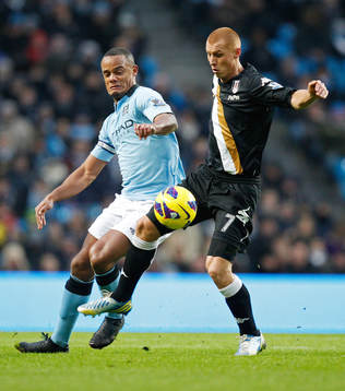 Football - Manchester City v Fulham - Barclays Premier