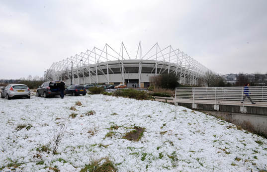 Bläddra bland fler bilder av Fotboll, Premier League, Swansea - Stoke