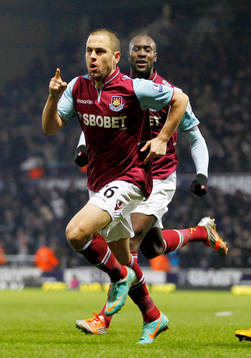 Football - West Ham United v Queens Park Rangers - Barclays