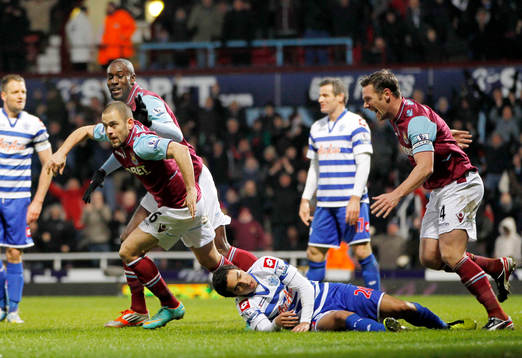 Football - West Ham United v Queens Park Rangers - Barclays