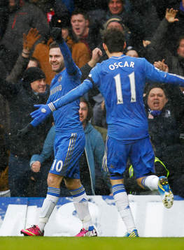Football - Chelsea v Arsenal - Barclays Premier League  -
