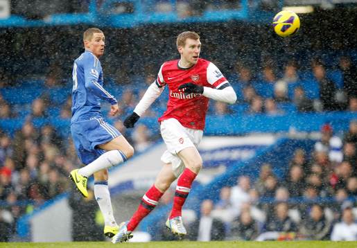 Football - Chelsea v Arsenal - Barclays Premier League  -