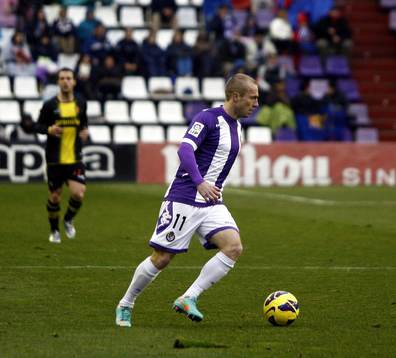 Bläddra bland fler bilder av Fotboll, La Liga, Valladolid - Zaragoza
