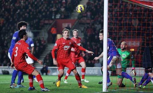 Football - Southampton v Everton - Barclays Premier League