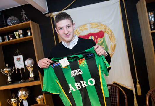 Bläddra bland fler bilder av Fotboll, Superettan, Gais presenterar nyförvärv