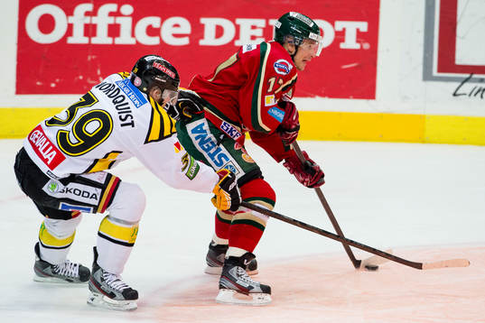 Jari Tolsa, Frölunda täcker pucken för Jonas Nordqvist,