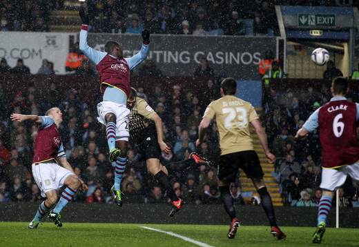 Football - Aston Villa v Bradford City - Capital One Cup