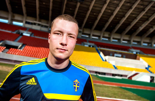 Träning på 700 års Stadion i Chiang Mai. Jakob Johansson