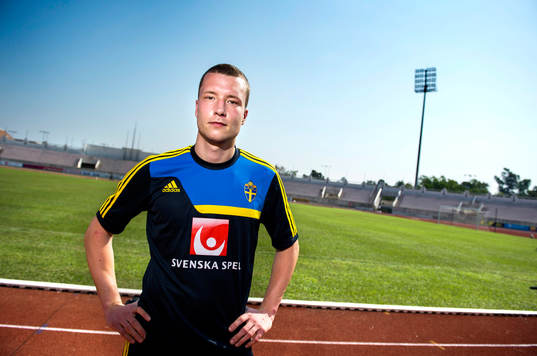 Träning på 700 års Stadion i Chiang Mai. Jakob Johansson